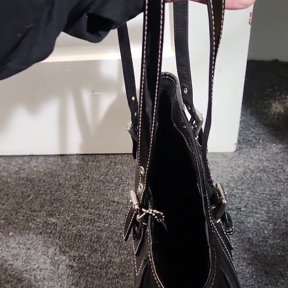 Black leather coach bag - Picture 2 of 9